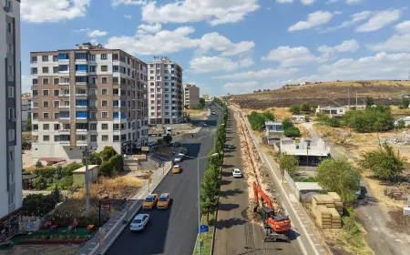 Diyarbakır’da Leyla Kasım Caddesi’ne 400 metrelik yeni içme suyu hattı tamamlandı