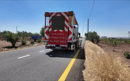Şanlıurfa’da OSB ile Bozova arasındaki yeni yol ulaşımı 23 kilometre kısalttı
