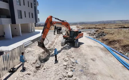 ŞUSKİ Karaköprü’de içme suyu altyapısını yeni şebeke hatlarıyla güçlendiriyor