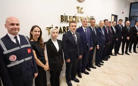 Ticaret Bakanı Ömer Bolat: “Bilecik’in üretim, ticaret ve ihracat potansiyelini daha ileriye taşıyacağız”