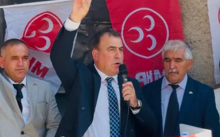 MHP Eskişehir İl Başkanı Ayhan Sezer: “Kongrelerimiz birlik ve beraberliğimizi güçlendirdiğimiz günlerdir”