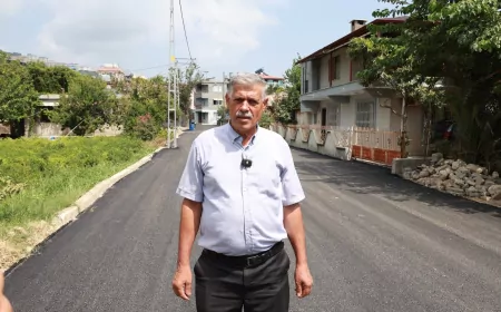 Samandağ Mağaracık Mahallesi’nde yollar yenileniyor, bin metrelik beton asfalt serimi tamamlandı