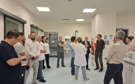 Eskişehir İl Sağlık Müdürü Doç. Dr. Yaşar Bildirici Şehir Hastanesindeki laboratuvar hizmetlerini yerinde inceledi