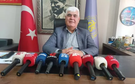 İYİ Parti Odunpazarı İlçe Başkanı Gürol Yer: “Şehrin gerçek sorunlarına cevap veremiyorlar”
