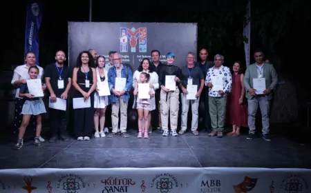 Muğla’da Uluslararası Zurna Zen Festivali’nin açılış korteji Girne’deki gemi faciası nedeniyle iptal edildi