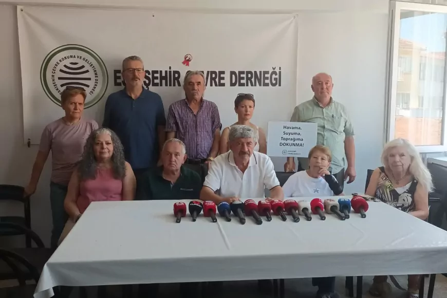 SAADET PARTİSİ ESKİŞEHİR İL BAŞKANI FESİH BİNGÖL: “SAADET PARTİSİ İLE YENİDEN REFAH PARTİSİNİN BİRLEŞMESİ TÜRKİYE’DE SEÇİMİN MATEMATİĞİNİ DEĞİŞTİRİR”