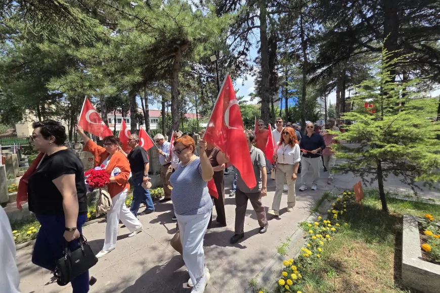 İYİ Parti Eskişehir Gençlik Kolları İl Başkanı Mert Burak Şık: “İhanetin zaman aşımı yoktur”