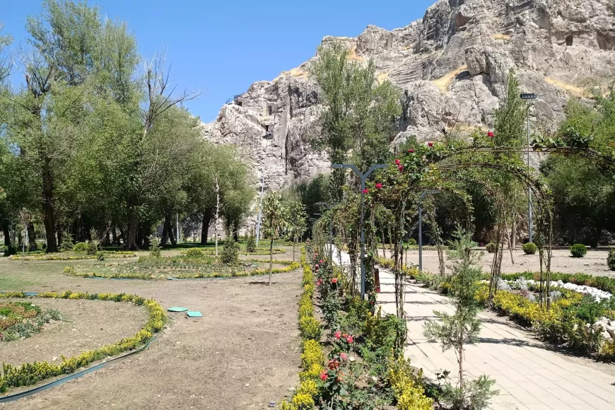 Van Büyükşehir Belediyesi Horhor Bahçeleri’nde altyapı ve peyzaj çalışmalarını tamamladı