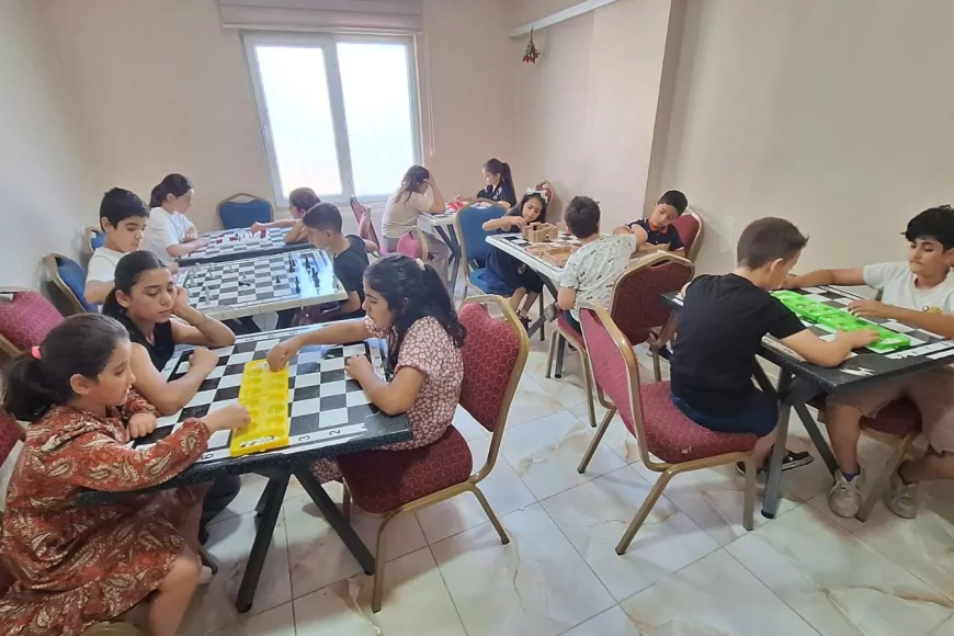 Şanlıurfa Büyükşehir Belediyesi gençleri işaret dilinden müziğe farklı kurslarla buluşturuyor