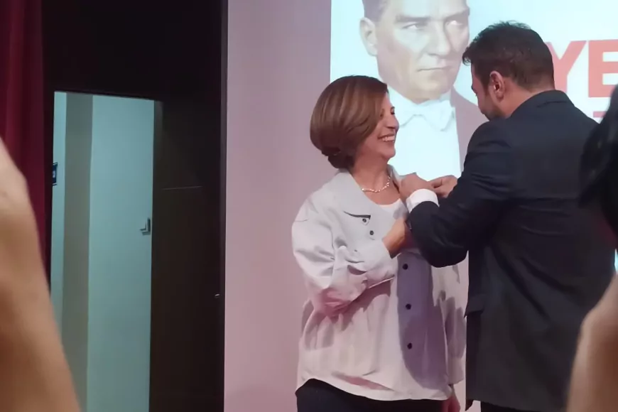 YENİ Parti Genel Başkan Yardımcısı Utku Çakırözer: “Türkiye’nin geleceğini birlikte yazmaya davet ediyorum”