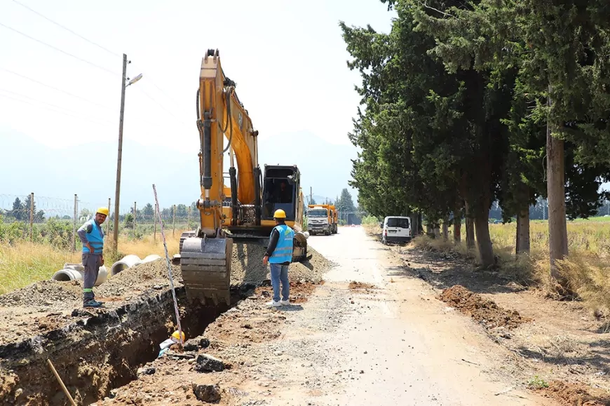 Hatay Büyükşehir Belediyesi Arsuz'da 15 Mahalleyi Kapsayan Altyapı Yatırımlarını Aralıksız Sürdürüyor