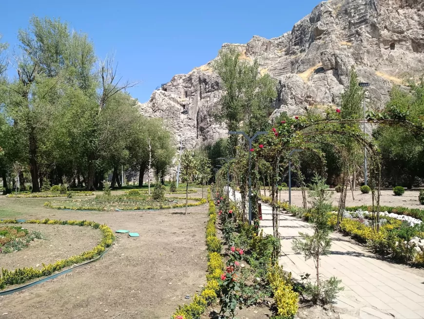 Van Büyükşehir Belediyesi Horhor Bahçeleri’nde altyapı ve peyzaj çalışmalarını tamamladı