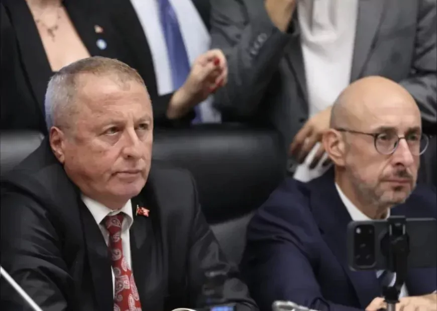 İYİ Parti Milletvekilleri Hakan Şeref Olgun ve Uğur Poyraz’dan Millî Dayanışma ve Toplumsal Bütünleşme Kanun Teklifi’ne kapsamlı itiraz