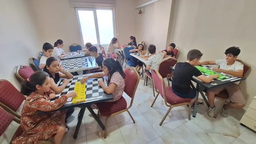 Şanlıurfa Büyükşehir Belediyesi gençleri işaret dilinden müziğe farklı kurslarla buluşturuyor