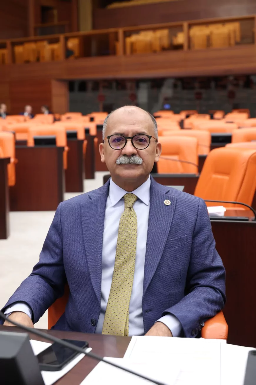 Yeni Parti Eskişehir Milletvekili İbrahim Arslan: “Riskli alan ilan ettiniz, yıllardır neden gereğini yapmıyorsunuz?”