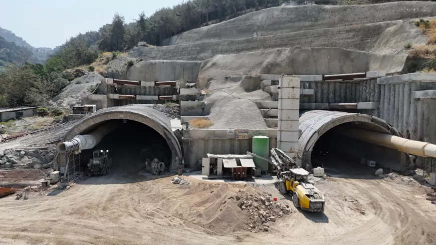 Hatay’da Amanos Tünellerinde Çalışmalar İlerliyor İskenderun-Antakya Arası 10 Dakikaya İnecek