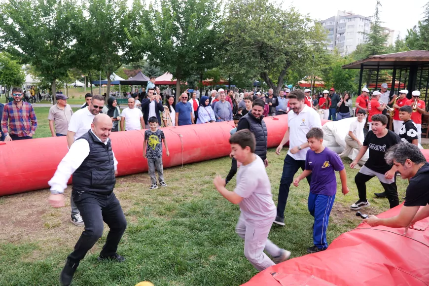 AK Parti Eskişehir İl Danışma Meclisi’nde 30 Ağustos ve Terörsüz Türkiye vurgusu öne çıktı
