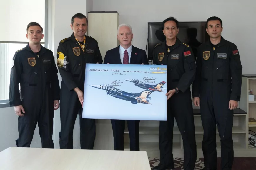 İstanbul Valisi Davut Gül: “Gökyüzündeki cesaretiniz milletimizin gönlünde iftihar vesilesi”