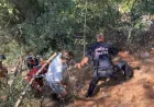 Muğla Menteşe’de yoldan çıkan araç yaklaşık 50 metrelik uçuruma yuvarlandı