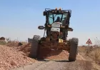 Şanlıurfa Büyükşehir Belediye Başkanı Mehmet Kasım Gülpınar’ın talimatıyla Keçiburç Mahallesi’nin 5,5 kilometrelik yolu yenileniyor