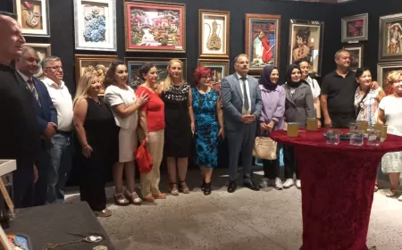 Gülay Hazer’in sanat emeği sergiyle taçlandı: Ustadan çırağa sanatın izleri buluştu