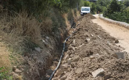 Hatay Büyükşehir Belediyesi Çetenli’de 40 yıllık içme suyu altyapısını yeniliyor