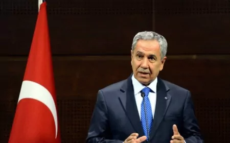 Eski Başbakan Yardımcısı Bülent Arınç: “Cumhurbaşkanımızla yolumuz, davamız, inancımız birdir”
