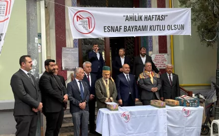 Eskişehir’de Ahilik Haftası Çarşı Camii’nde esnaf bereket duasıyla kutlandı
