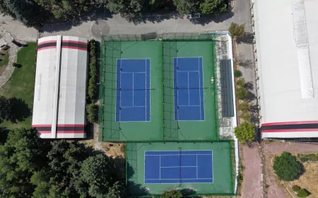 Uşak Belediyesi yenilenen Huzurpark kortlarında yüzlerce sporcuyu tenis turnuvasında buluşturacak