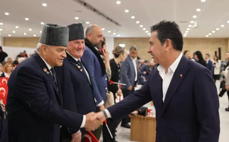 Muğla Büyükşehir Belediye Başkanı Ahmet Aras: “Gaziler milletimizin gönlünde müstesna bir yer edinmiştir”