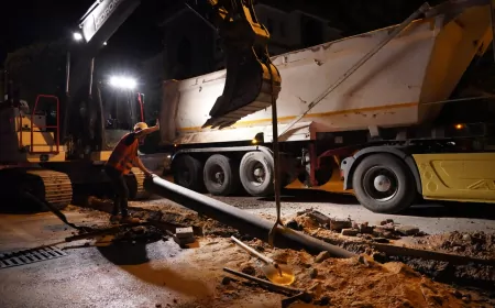 MUSKİ Menteşe Orhaniye’de İçme Suyu Hatlarını Trafiği Aksatmamak İçin Gece Yeniliyor