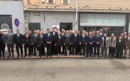 AK Parti’den MHP Eskişehir teşkilatına kongrelerin ardından hayırlı olsun ziyareti