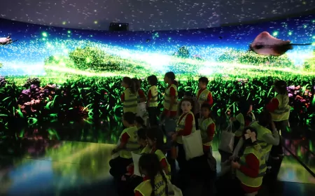 Muğla’da “Mavinin Derinlikleri” 3D gösterimiyle öğrenciler deniz yaşamını 360 derece keşfetti