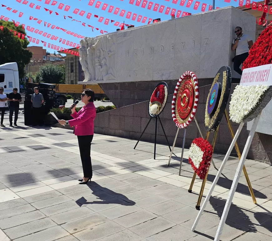 Eskişehir Kent Konseyi Başkanı İnci Ülüğ: “Eskişehir’in dayanışma ruhu bugün de bizlere yol göstermektedir”