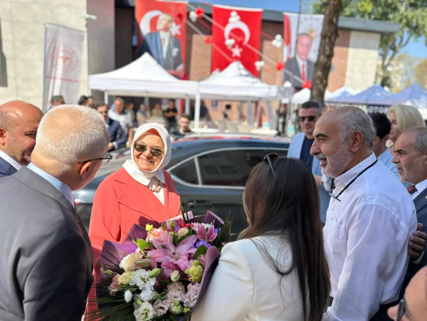 AK Parti Eskişehir İl Başkanı Gürhan Albayrak: “Şarhöyük Sağlıklı Hayat Merkezi yaklaşık 14 bin 500 koruyucu sağlık hizmeti sundu”