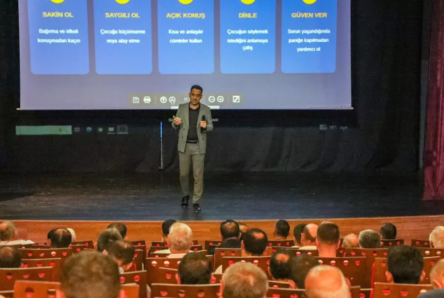 Van Büyükşehir Belediyesinden okul servisi şoförlerine çocuk farkındalığı ve iletişim eğitimi