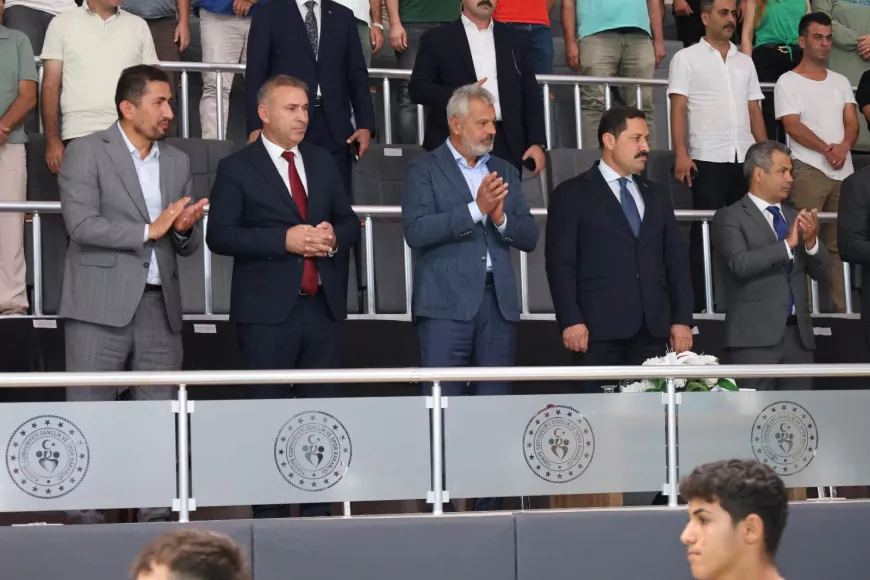 Hatay Büyükşehir Belediye Başkanı Mehmet Öntürk: “Spor bu şehirde bir lüks değil, haktır”