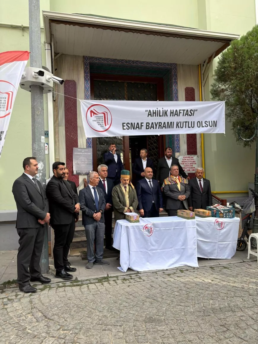 Eskişehir’de Ahilik Haftası Çarşı Camii’nde esnaf bereket duasıyla kutlandı