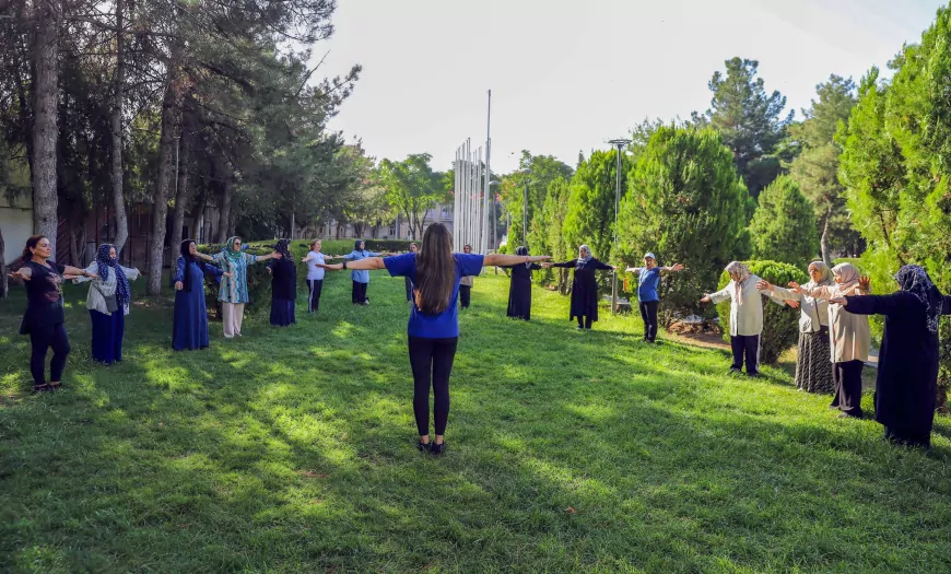 Diyarbakır’da sabah sporları 4 farklı parkta yıl boyunca yurttaşlarla buluşuyor