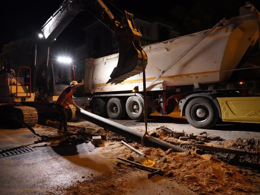 MUSKİ Menteşe Orhaniye’de İçme Suyu Hatlarını Trafiği Aksatmamak İçin Gece Yeniliyor